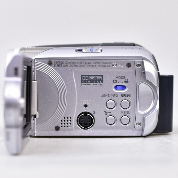 JVC Everio GZ-MG21U Silver 20 GB Hard Disk Drive Digital Video Camera Not Tested - Picture 5 of 7